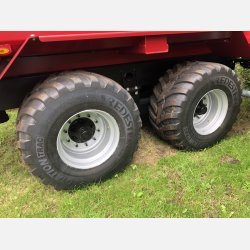 4 stk komplette hjul - Vredestein 600/50r22,5