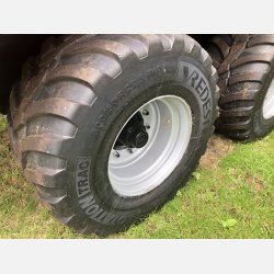 4 stk komplette hjul - Vredestein 600/50r22,5